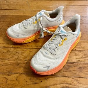 Hoka Arahi 6 - Women's 8.5